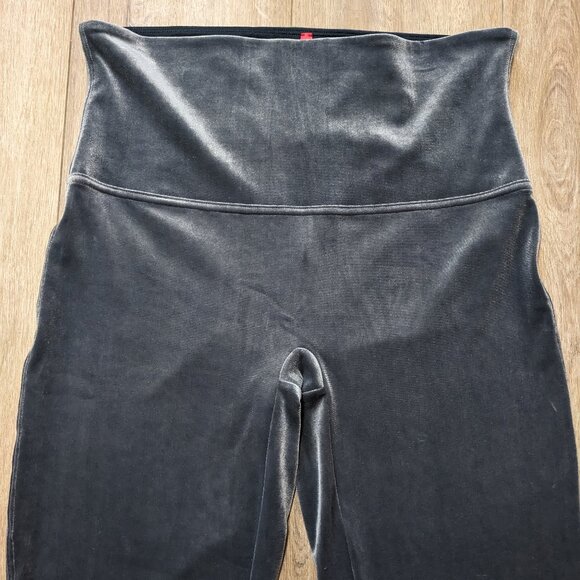 Spanx Ready To Wow High Rise Silver Gray Velvet Leggings Size 1X - Picture 3 of 12